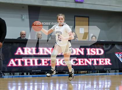 Thumbnail 2 in Anna vs. Alvarado (UIL 4A Area Playoff) photogallery.