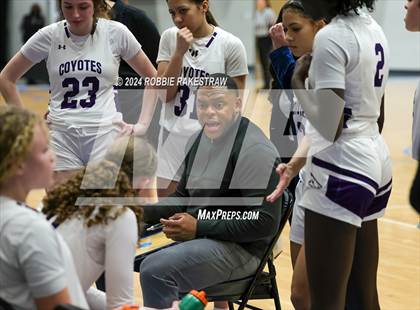 Thumbnail 1 in Anna vs. Alvarado (UIL 4A Area Playoff) photogallery.