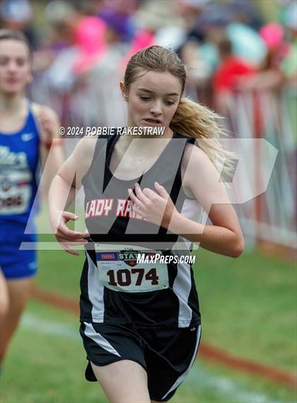 Thumbnail 1 in UIL Cross Country 1A Finals (3200m) photogallery.