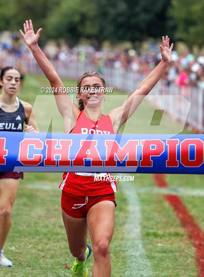 Thumbnail 3 in UIL Cross Country 1A Finals (3200m) photogallery.