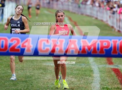 Thumbnail 1 in UIL Cross Country 1A Finals (3200m) photogallery.