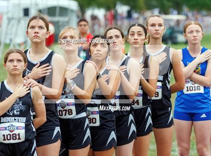 Thumbnail 2 in UIL Cross Country 1A Finals (3200m) photogallery.