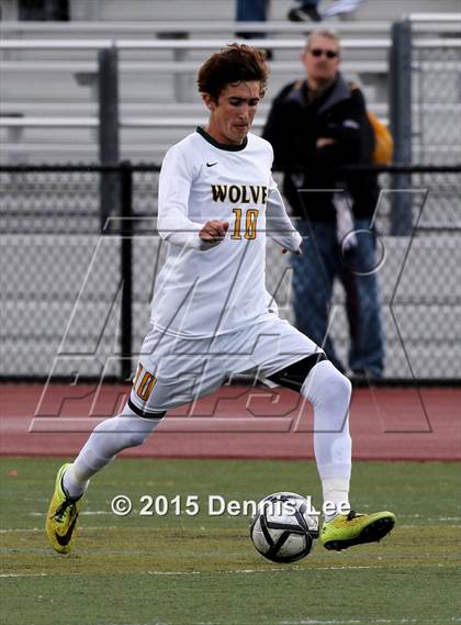 Thumbnail 2 in San Ramon Valley vs. De La Salle (CIF NCS D1 Final) photogallery.