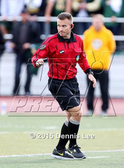 Thumbnail 2 in San Ramon Valley vs. De La Salle (CIF NCS D1 Final) photogallery.