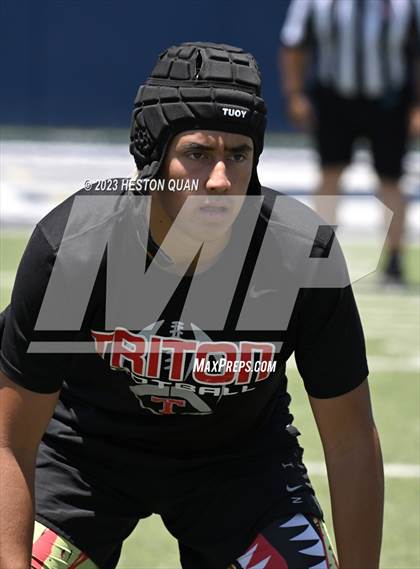 Thumbnail 1 in San Clemente vs. St. John Bosco (Brave 8 Invitational) photogallery.