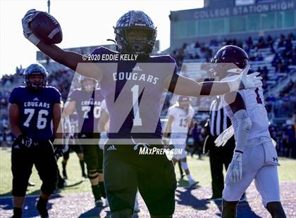 Thumbnail 2 in College Station vs. Sherman (UIL 5A Bi-District Playoff) photogallery.