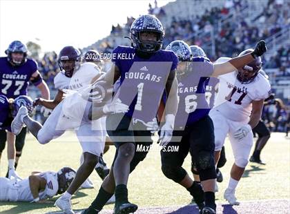 Thumbnail 2 in College Station vs. Sherman (UIL 5A Bi-District Playoff) photogallery.