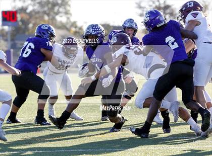 Thumbnail 1 in College Station vs. Sherman (UIL 5A Bi-District Playoff) photogallery.
