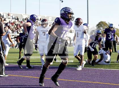 Thumbnail 2 in College Station vs. Sherman (UIL 5A Bi-District Playoff) photogallery.