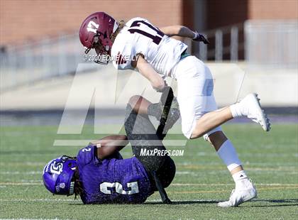 Thumbnail 1 in College Station vs. Sherman (UIL 5A Bi-District Playoff) photogallery.