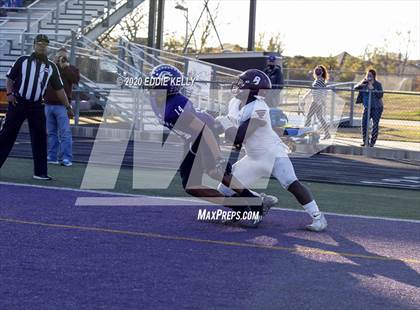 Thumbnail 2 in College Station vs. Sherman (UIL 5A Bi-District Playoff) photogallery.
