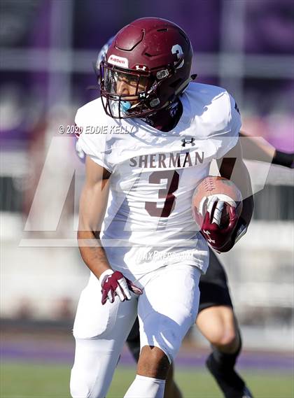 Thumbnail 2 in College Station vs. Sherman (UIL 5A Bi-District Playoff) photogallery.