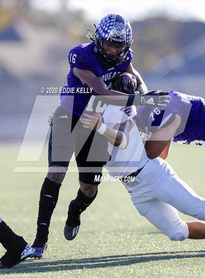 Thumbnail 2 in College Station vs. Sherman (UIL 5A Bi-District Playoff) photogallery.