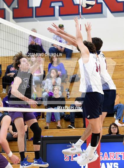 Thumbnail 3 in Carlsbad @ St. Margaret's (CIF State SoCal Regional D2 Playoff) photogallery.