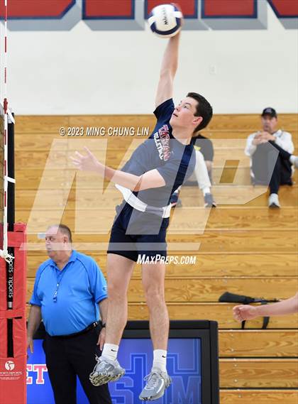 Thumbnail 3 in Carlsbad @ St. Margaret's (CIF State SoCal Regional D2 Playoff) photogallery.