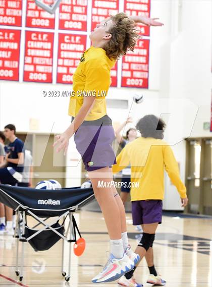 Thumbnail 2 in Carlsbad @ St. Margaret's (CIF State SoCal Regional D2 Playoff) photogallery.