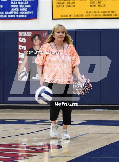 Thumbnail 2 in Carlsbad @ St. Margaret's (CIF State SoCal Regional D2 Playoff) photogallery.