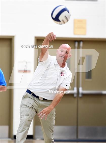 Thumbnail 2 in Carlsbad @ St. Margaret's (CIF State SoCal Regional D2 Playoff) photogallery.