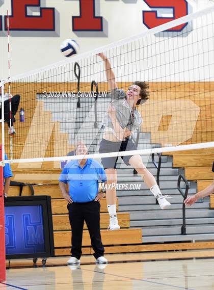 Thumbnail 3 in Carlsbad @ St. Margaret's (CIF State SoCal Regional D2 Playoff) photogallery.