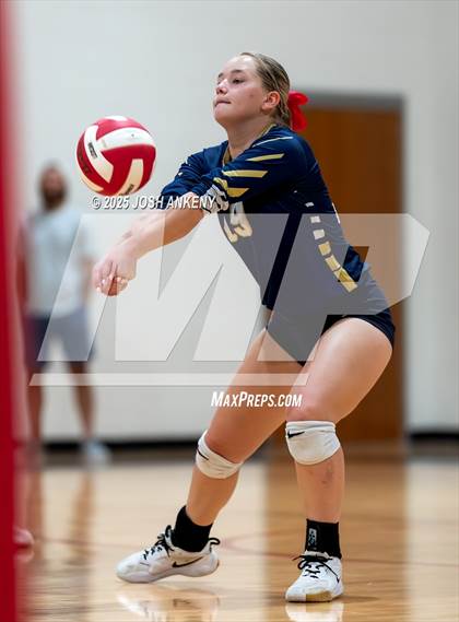 Thumbnail 3 in Episcopal @ Brusly photogallery.