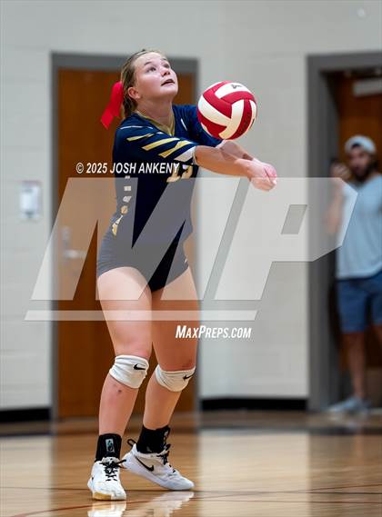 Thumbnail 1 in Episcopal @ Brusly photogallery.