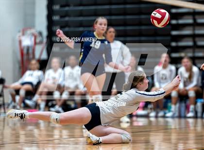 Thumbnail 2 in Episcopal @ Brusly photogallery.