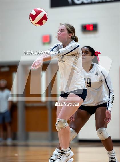 Thumbnail 1 in Episcopal @ Brusly photogallery.