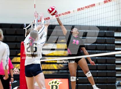 Thumbnail 2 in Episcopal @ Brusly photogallery.