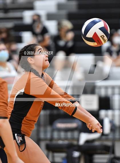 Thumbnail 1 in Vandegrift @ Westwood photogallery.