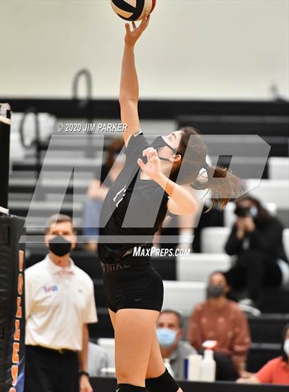 Thumbnail 3 in Vandegrift @ Westwood photogallery.