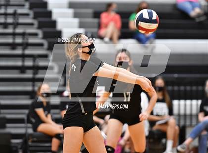 Thumbnail 3 in Vandegrift @ Westwood photogallery.