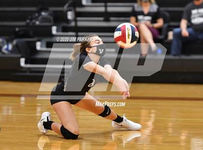 Thumbnail 3 in Vandegrift @ Westwood photogallery.