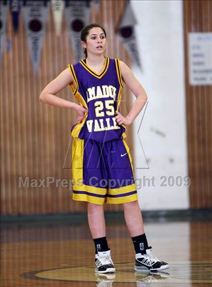 Thumbnail 2 in Miramonte vs. Amador Valley (Acalanes Shootout) photogallery.