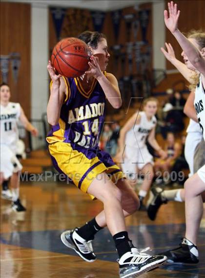 Thumbnail 2 in Miramonte vs. Amador Valley (Acalanes Shootout) photogallery.