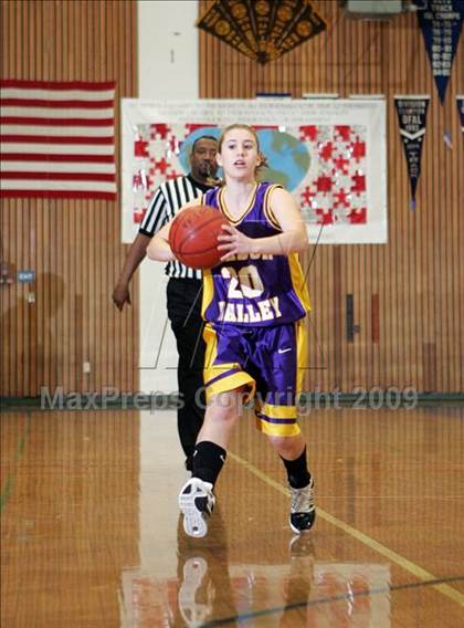 Thumbnail 1 in Miramonte vs. Amador Valley (Acalanes Shootout) photogallery.