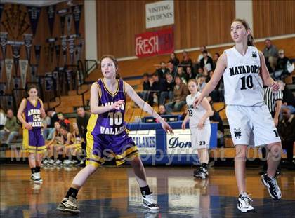 Thumbnail 3 in Miramonte vs. Amador Valley (Acalanes Shootout) photogallery.