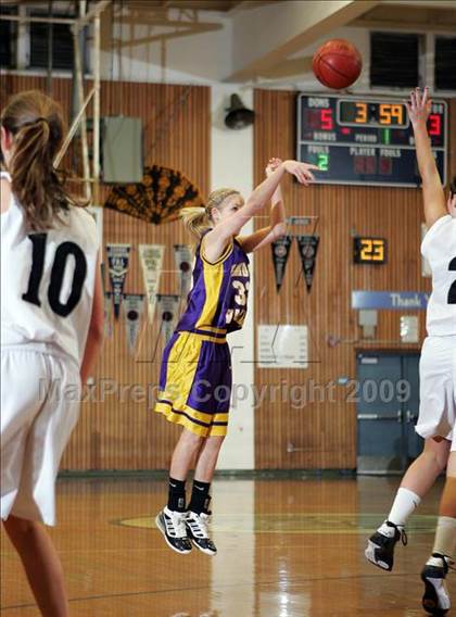 Thumbnail 2 in Miramonte vs. Amador Valley (Acalanes Shootout) photogallery.