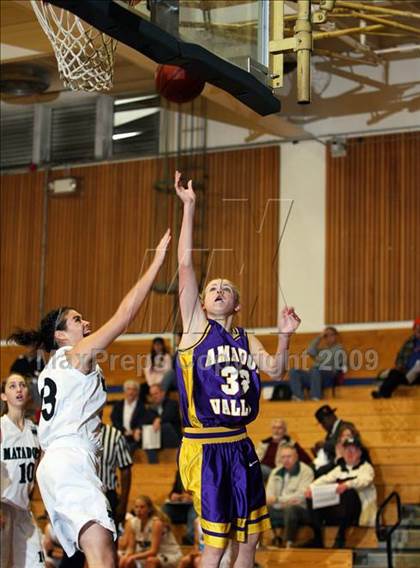 Thumbnail 3 in Miramonte vs. Amador Valley (Acalanes Shootout) photogallery.