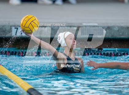 Thumbnail 1 in Newport Harbor vs Foothill (Bill Barnett Holiday Cup) photogallery.