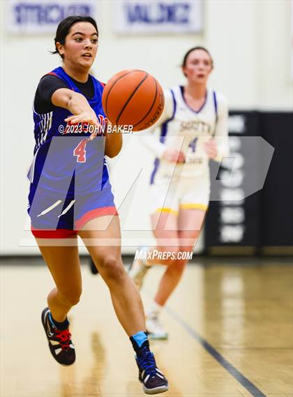 Thumbnail 1 in South Tahoe vs. Reno (Varsity Elite Tournament) photogallery.