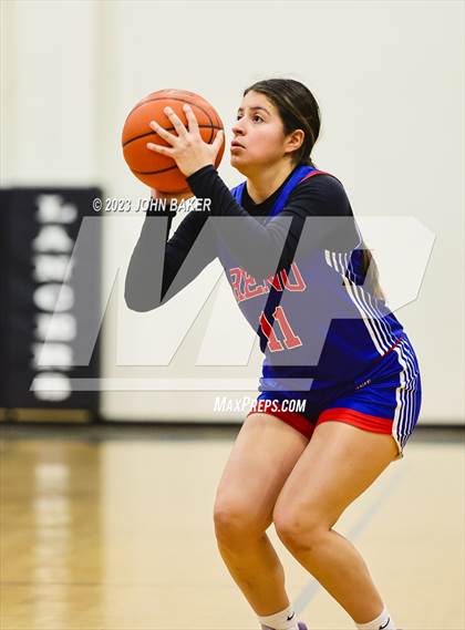 Thumbnail 3 in South Tahoe vs. Reno (Varsity Elite Tournament) photogallery.