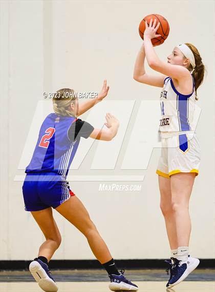 Thumbnail 1 in South Tahoe vs. Reno (Varsity Elite Tournament) photogallery.