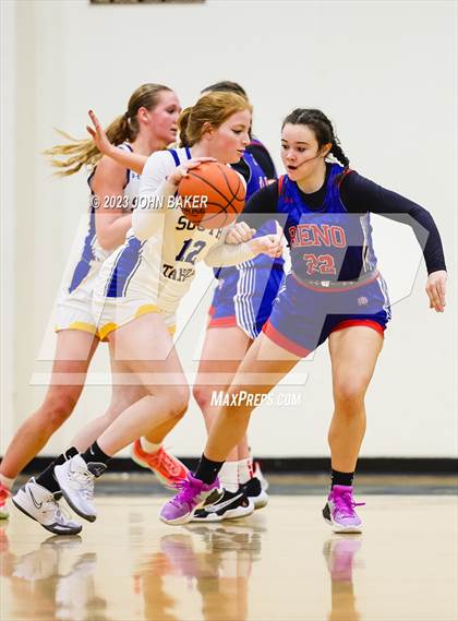 Thumbnail 1 in South Tahoe vs. Reno (Varsity Elite Tournament) photogallery.