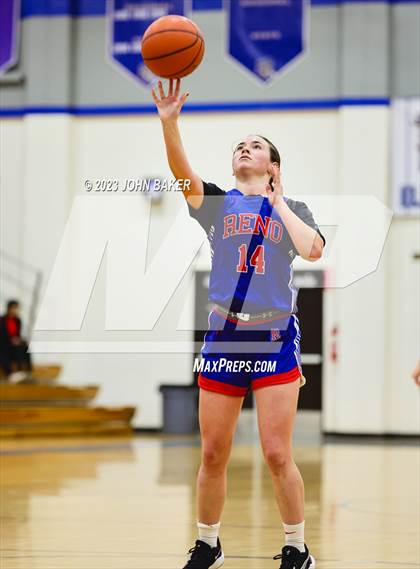 Thumbnail 2 in South Tahoe vs. Reno (Varsity Elite Tournament) photogallery.