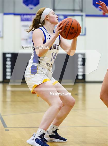 Thumbnail 3 in South Tahoe vs. Reno (Varsity Elite Tournament) photogallery.