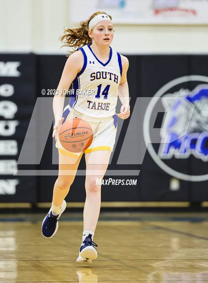 Thumbnail 2 in South Tahoe vs. Reno (Varsity Elite Tournament) photogallery.