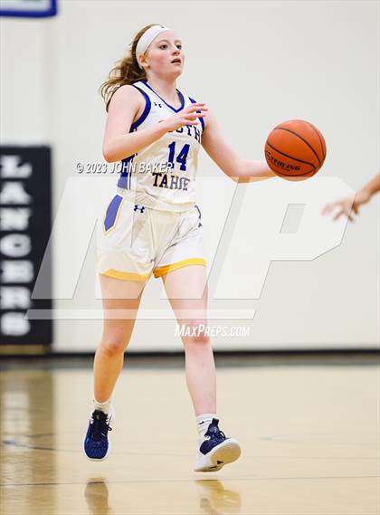Thumbnail 2 in South Tahoe vs. Reno (Varsity Elite Tournament) photogallery.