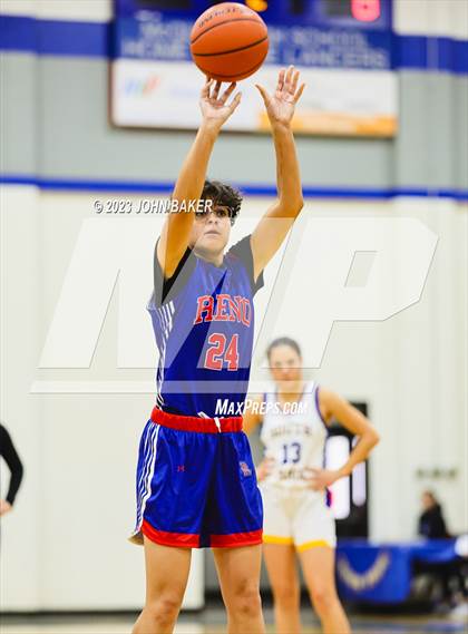 Thumbnail 2 in South Tahoe vs. Reno (Varsity Elite Tournament) photogallery.
