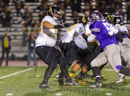 Thumbnail 2 in Warren vs. East Central (UIL 5A Bi-District Playoff) photogallery.