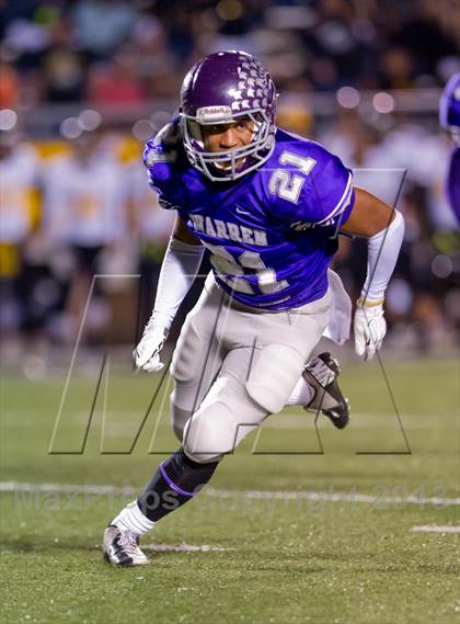 Thumbnail 2 in Warren vs. East Central (UIL 5A Bi-District Playoff) photogallery.